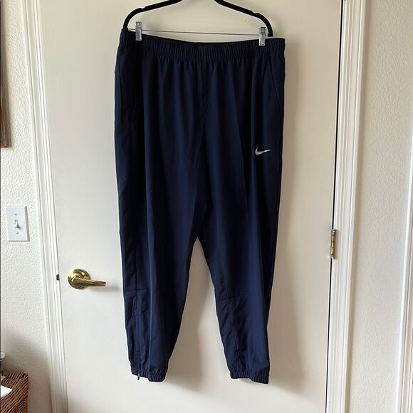Nike Men's Navy Joggers Size XXL NWT - Picture 1 of 6